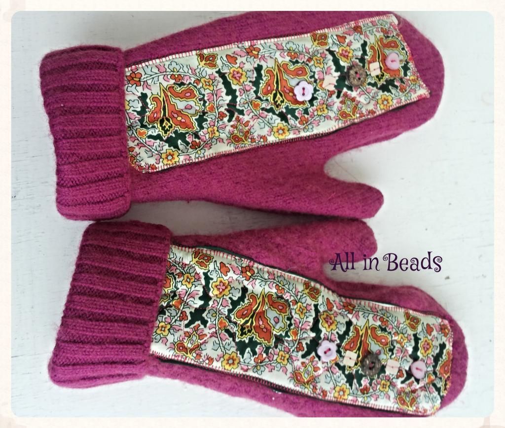 All in Beads DIY mittens with bead decorations + a keychain